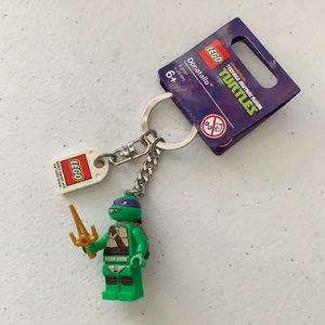 New- LEGO Ninja Turtle key chain- Retired-Rare